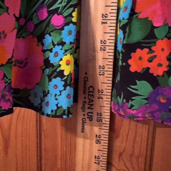 Les Rêveries Puff Sleeve 100% silk bright floral Wrap Top made in USA - Picture 8 of 8